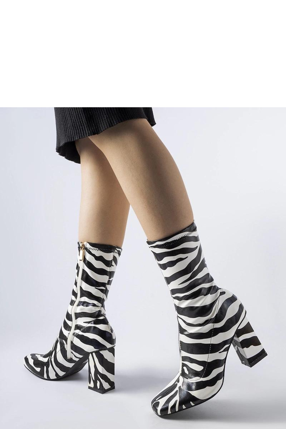 Imitacja zebry botki na słupku Upland - Solea - obrazek 4