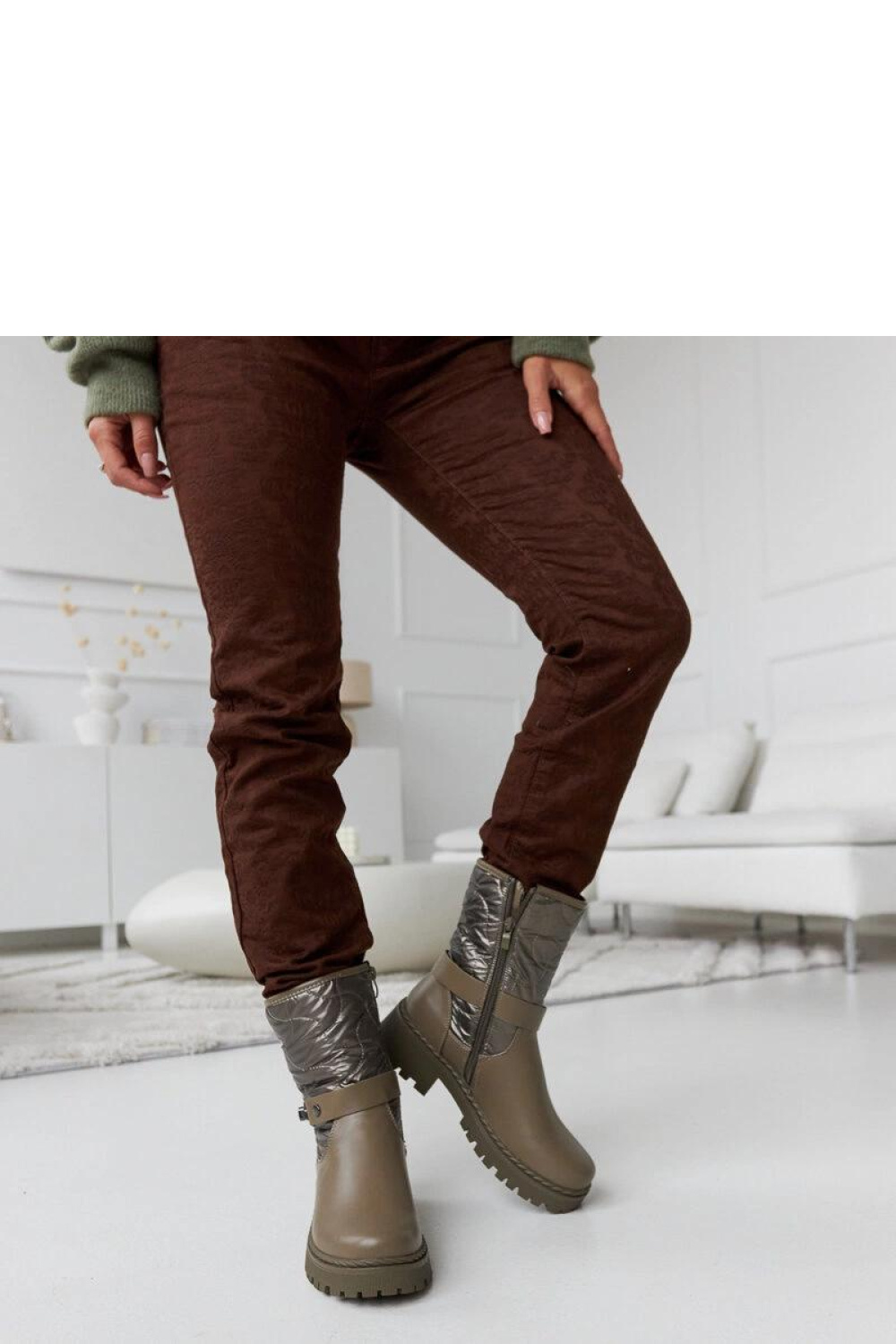 Zielone ocieplane botki z ozdobnym paskiem Lido - Solea - obrazek 3