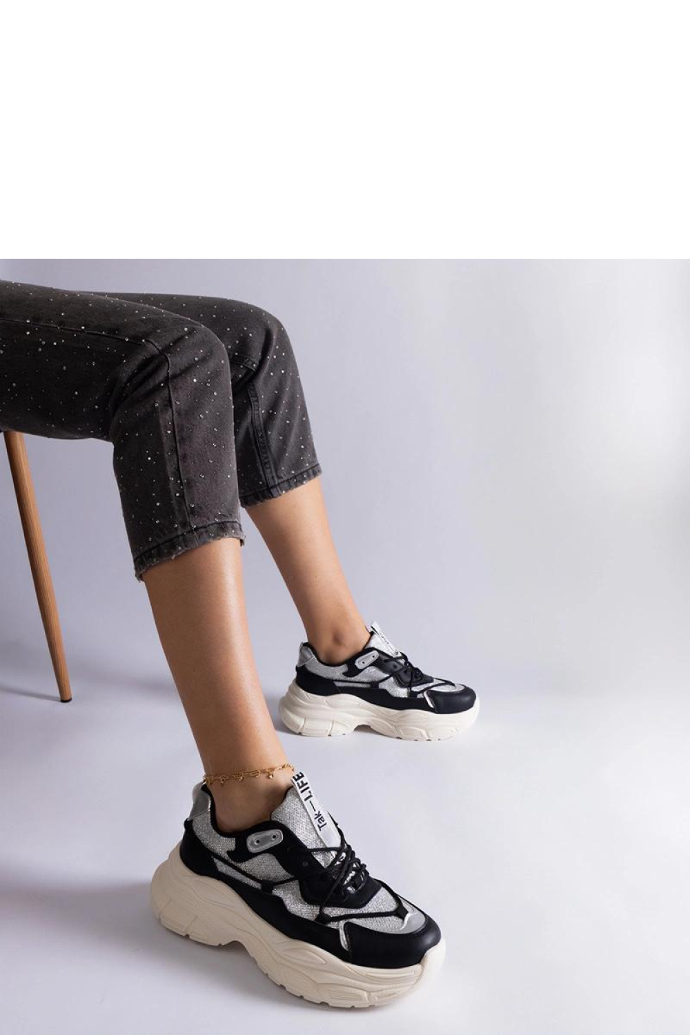 Czarne sneakersy z brokatowymi wstawkami Rigel - Solea - obrazek 3