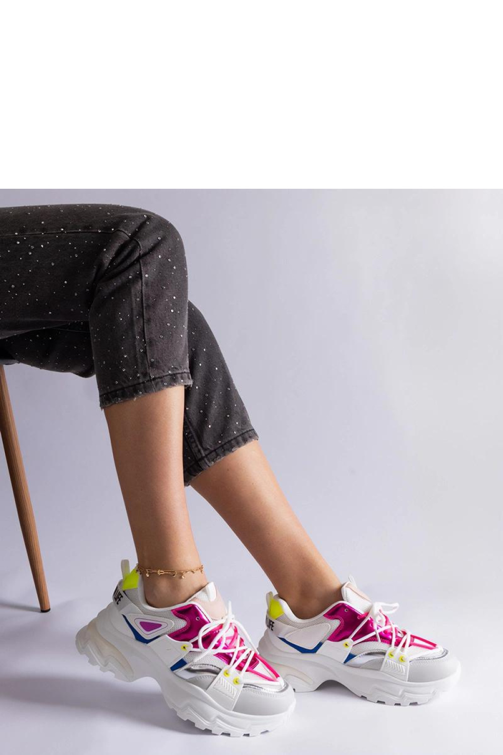 Biało-rózowe sneakersy sportowe Sulamita - Solea - obrazek 2