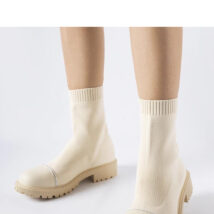 Beżowe skarpetowe botki z cyrkoniami Vail – Solea