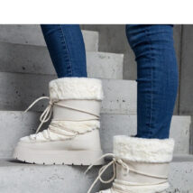 Jasnobeżowe ocieplane śniegowce sznurowane zdobione futerkiem Istiss – Solea