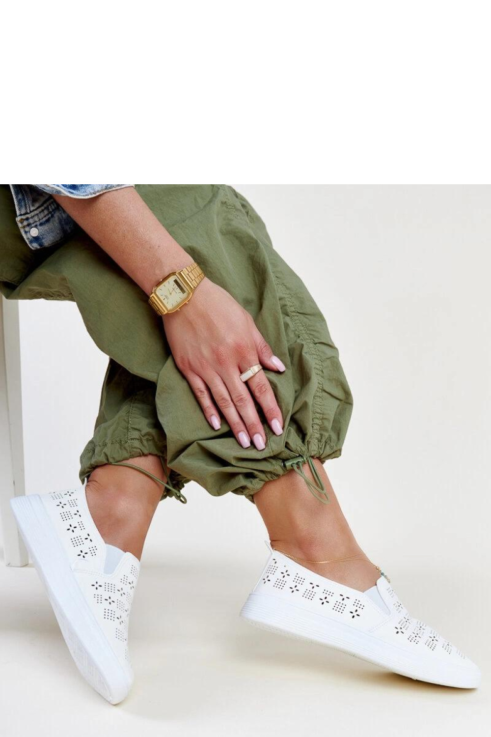 Białe wsuwane tenisówki Hilal - Solea - obrazek 2