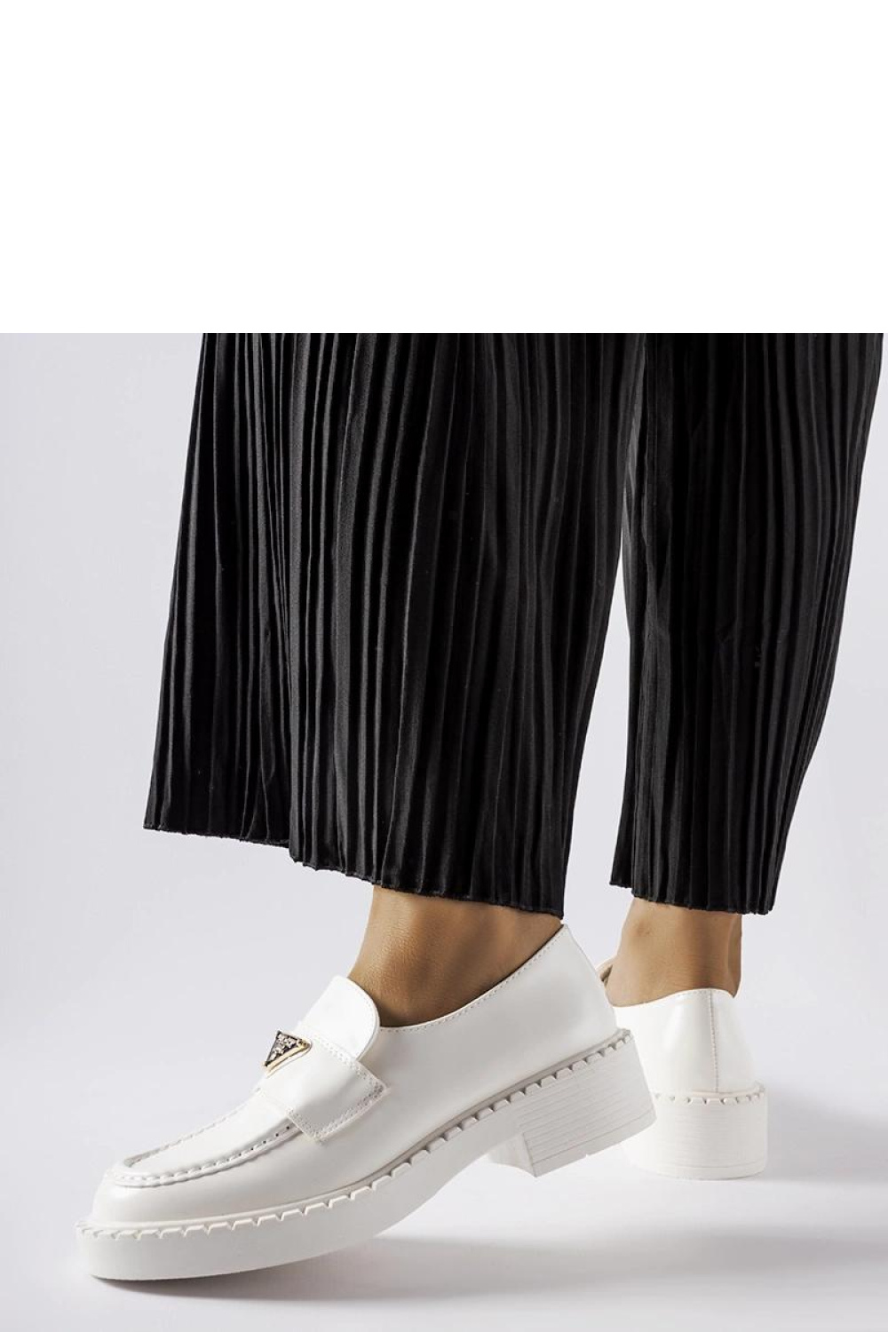 Białe damskie mokasyny Milne - Solea - obrazek 2