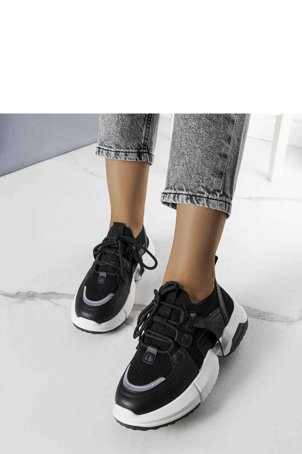 Czarne sneakersy skarpetkowe Peggy - Solea - obrazek 2