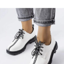 Białe półbuty z kontrastową podeszwą Hanifan – Solea