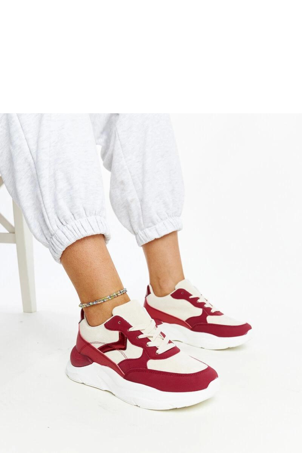 Beżowo-czerwone sneakersy na platformie Nereida - Solea - obrazek 2