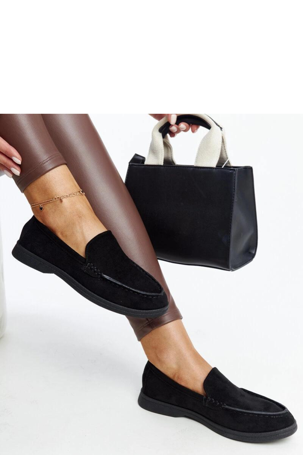 Czarne zamszowe półbuty Rumay - Solea - obrazek 2