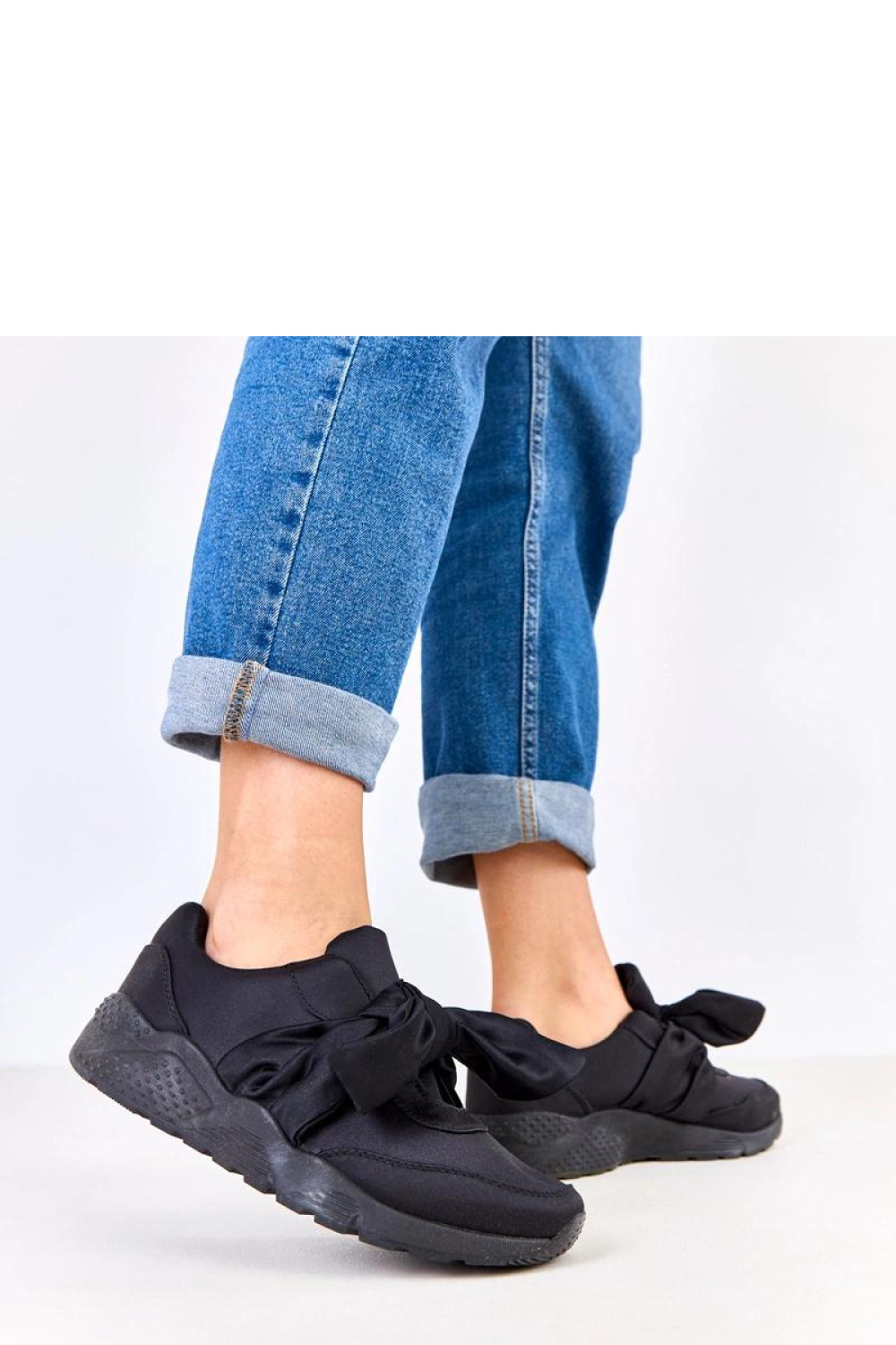 Buty Sportowe Model Janesa 61021-15 Black - Solea - obrazek 3