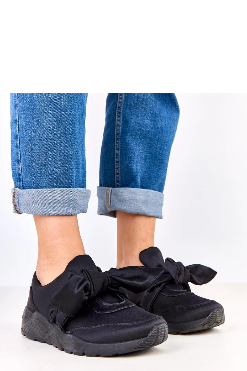 Buty Sportowe Model Janesa 61021-15 Black - Solea - obrazek 4