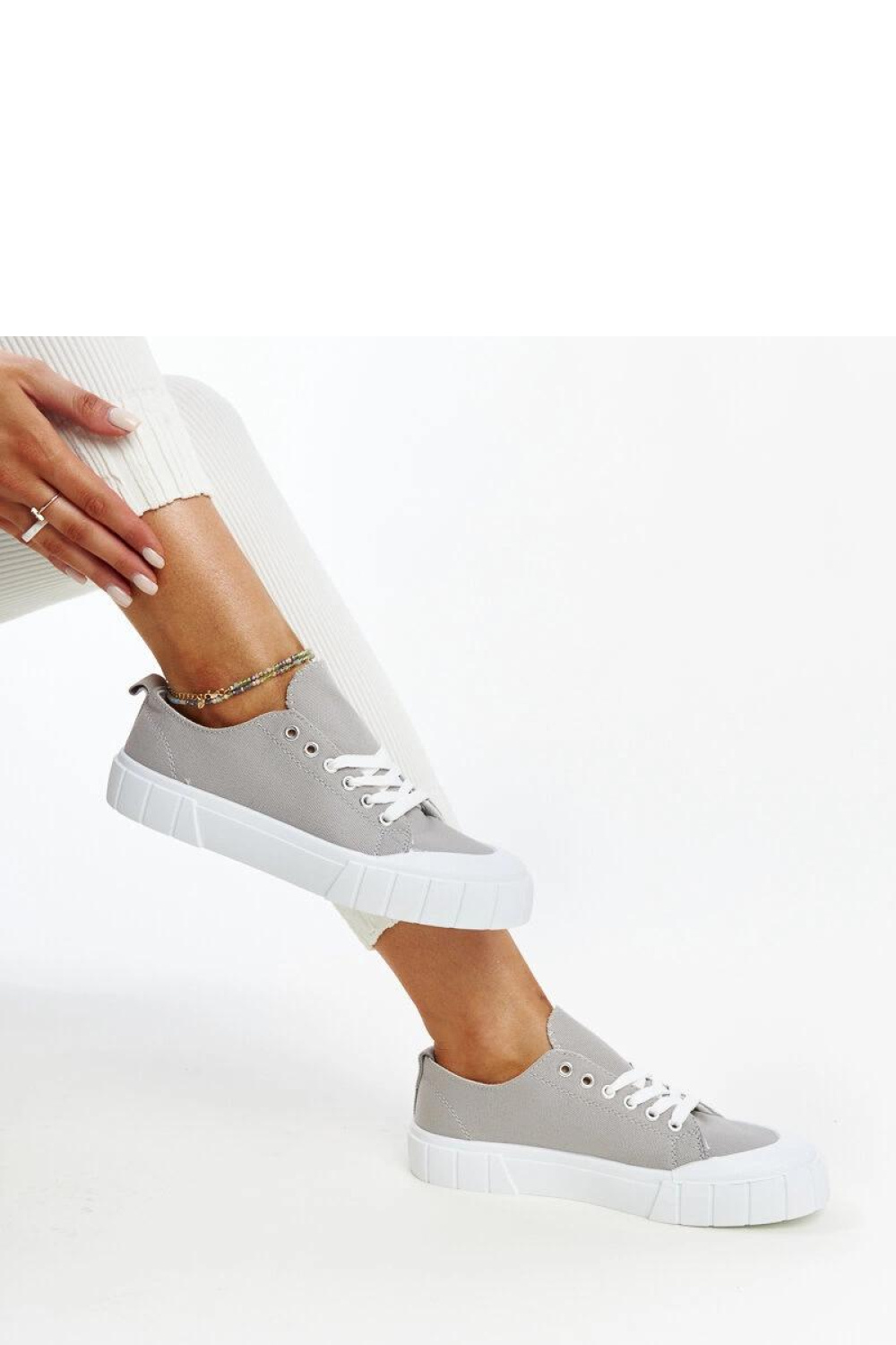 Szare materiałowe trampki Eduarda - Solea - obrazek 3