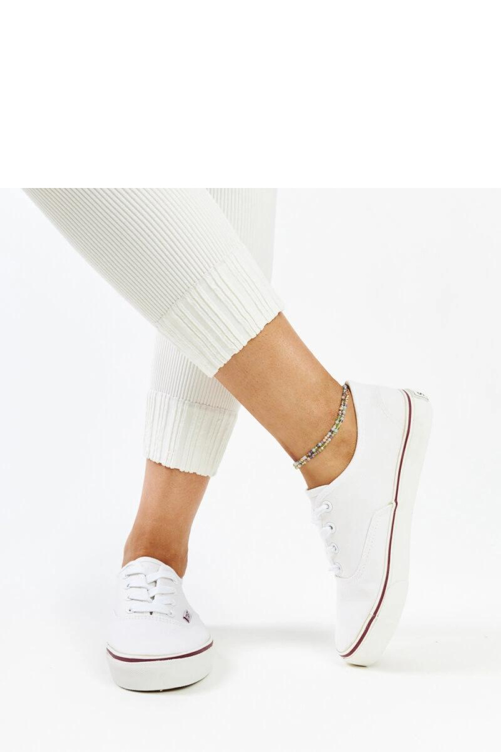 Białe klasyczne tenisówki Erla - Solea - obrazek 3