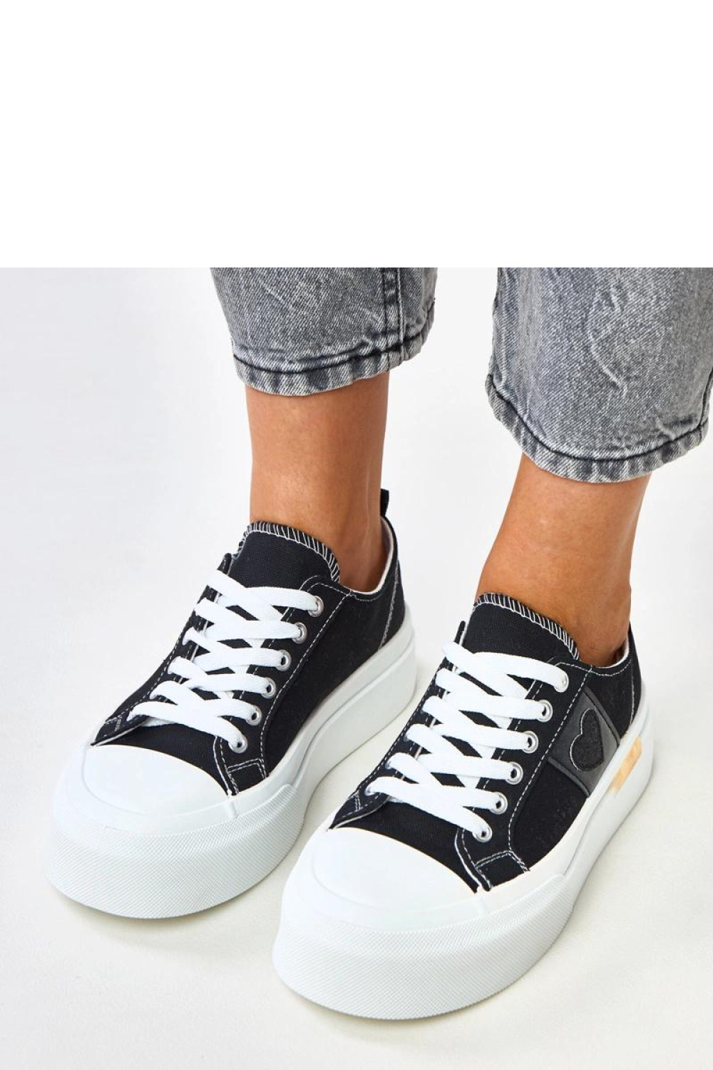 Buty Sportowe Model Nihal GLA1110 Black - Solea - obrazek 4