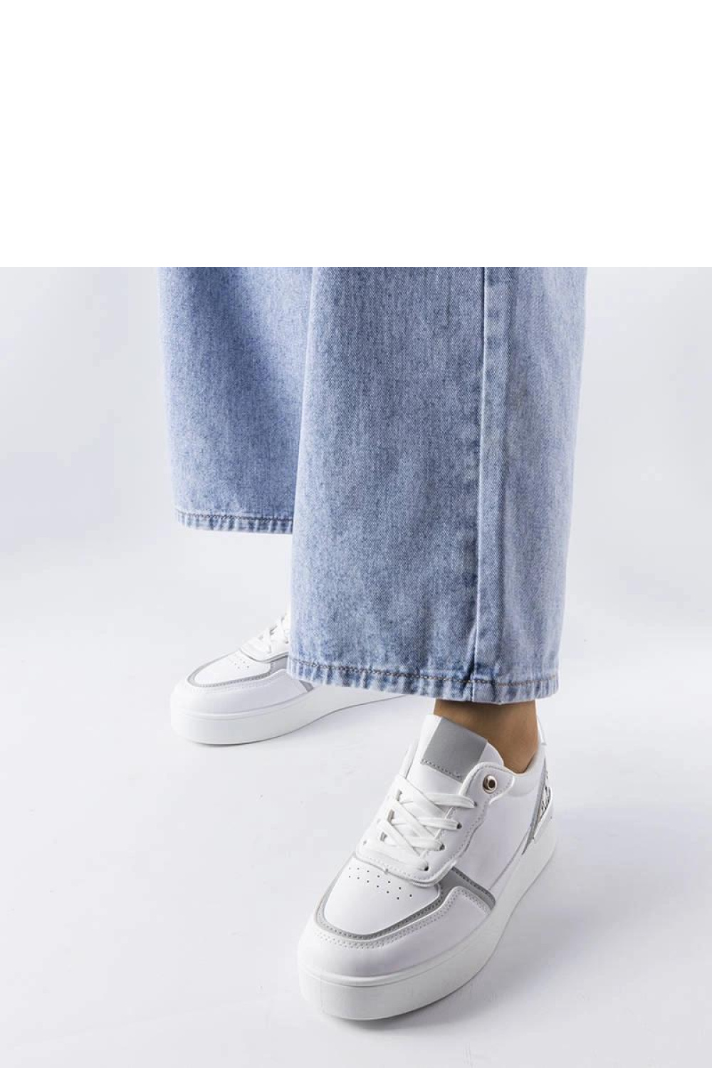 Białe sneakersy na platformie Tooele - Solea - obrazek 3