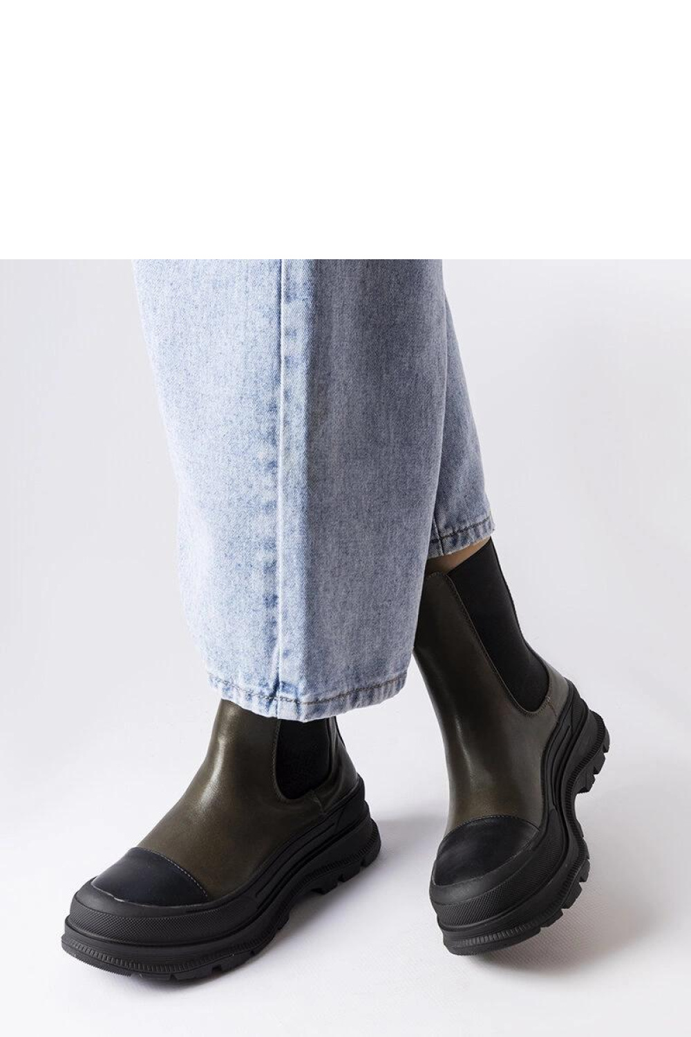 Zielone botki na platformie Bellucci - Solea - obrazek 2