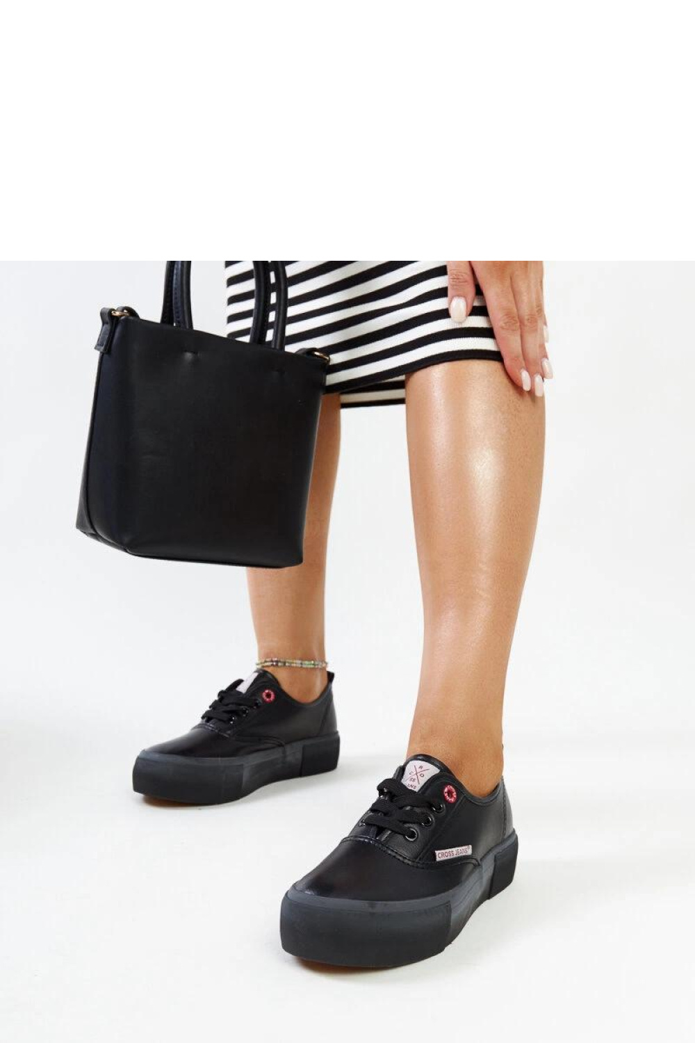 Czarne damskie trampki CROSS JEANS - Solea - obrazek 5