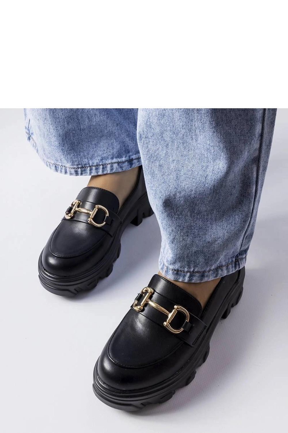 Czarne półbuty z klamerką Mason - Solea - obrazek 3