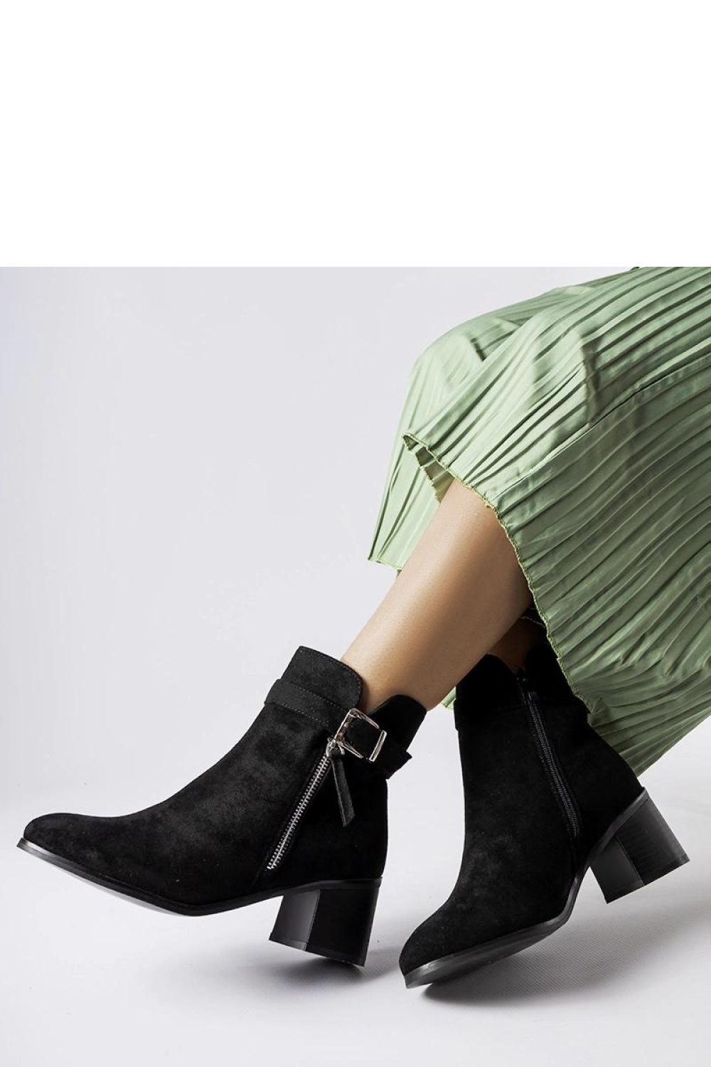 Czarne botki na niskim słupku Bédard - Solea - obrazek 2