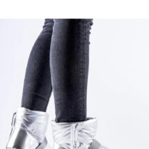 Srebrne połyskujące krótkie śniegowce Delaune – Solea