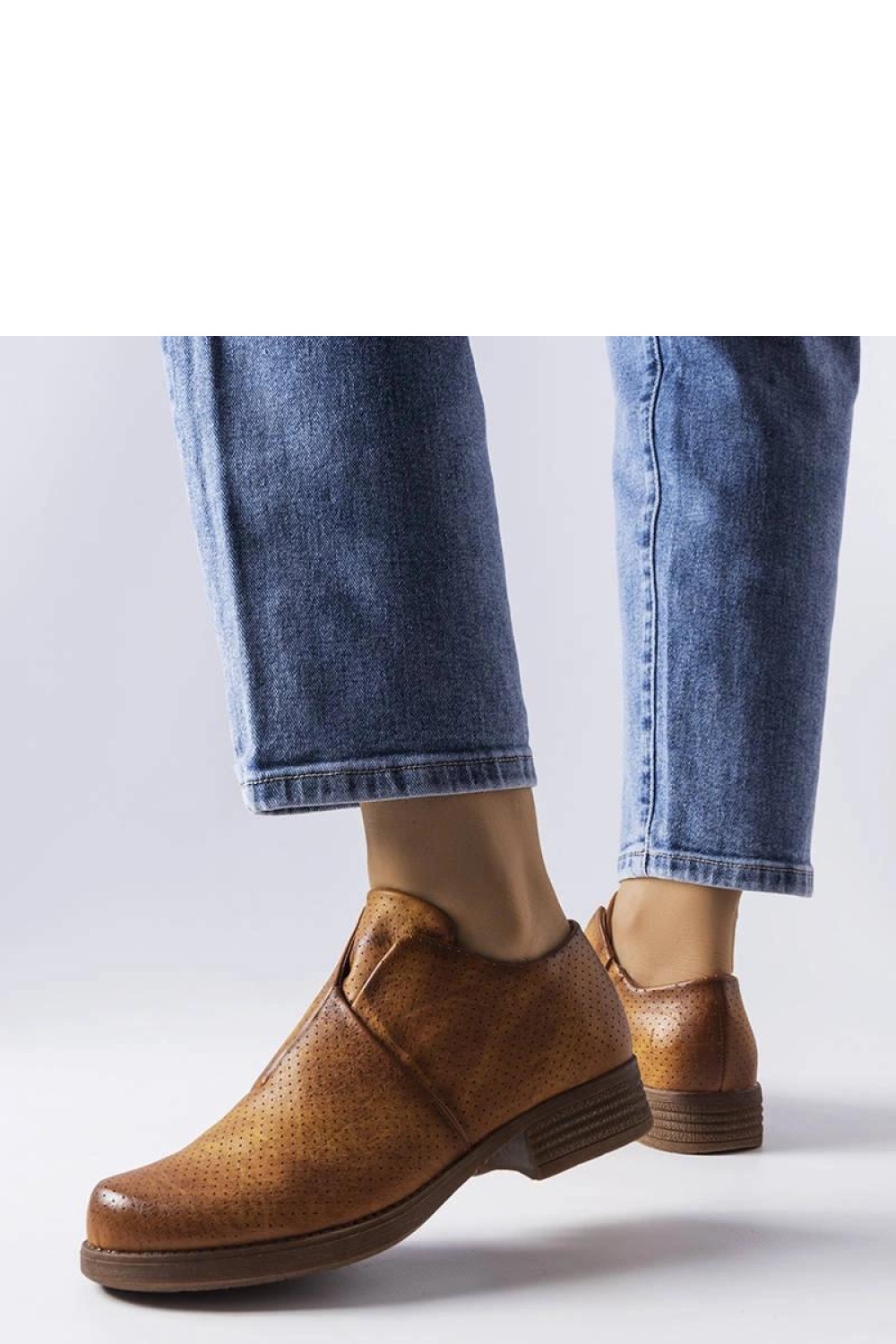 Brązowe wsuwane ażurowe półbuty Seymour - Solea - obrazek 2