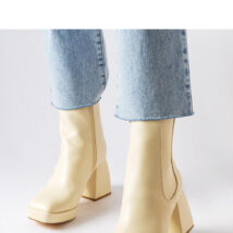 Beżowe botki na masywnym słupku Watson – Solea