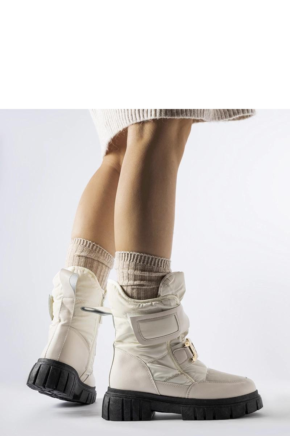 Beżowe śniegowce z ozdobną klamerką Athos - Solea - obrazek 2