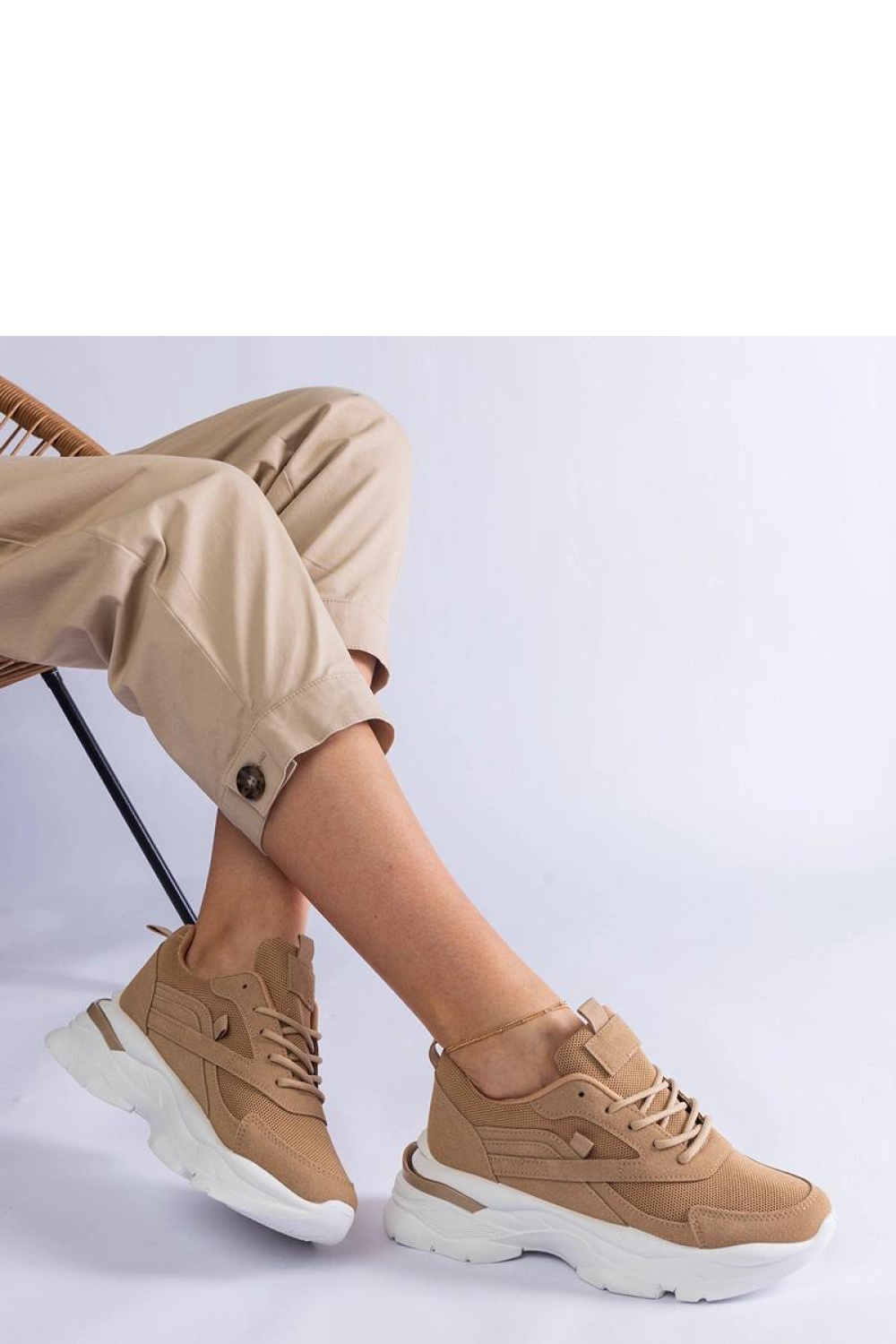 Brązowe sneakersy na grubszej podeszwie Guerrera - Solea - obrazek 2