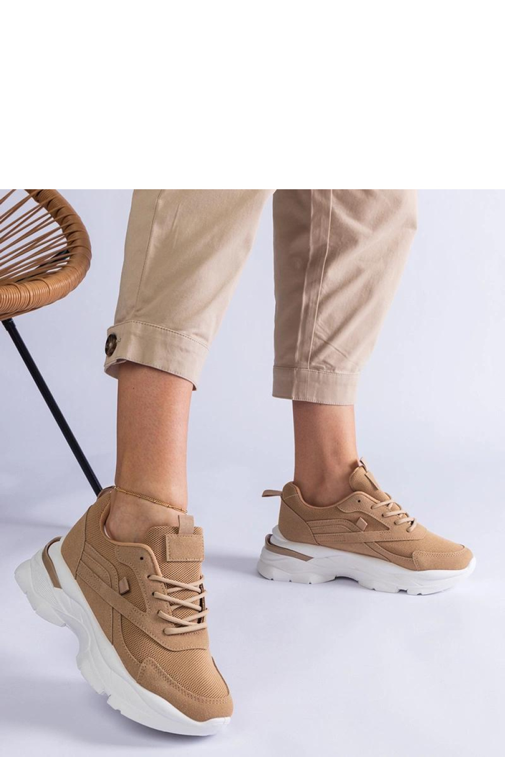 Brązowe sneakersy na grubszej podeszwie Guerrera - Solea - obrazek 3