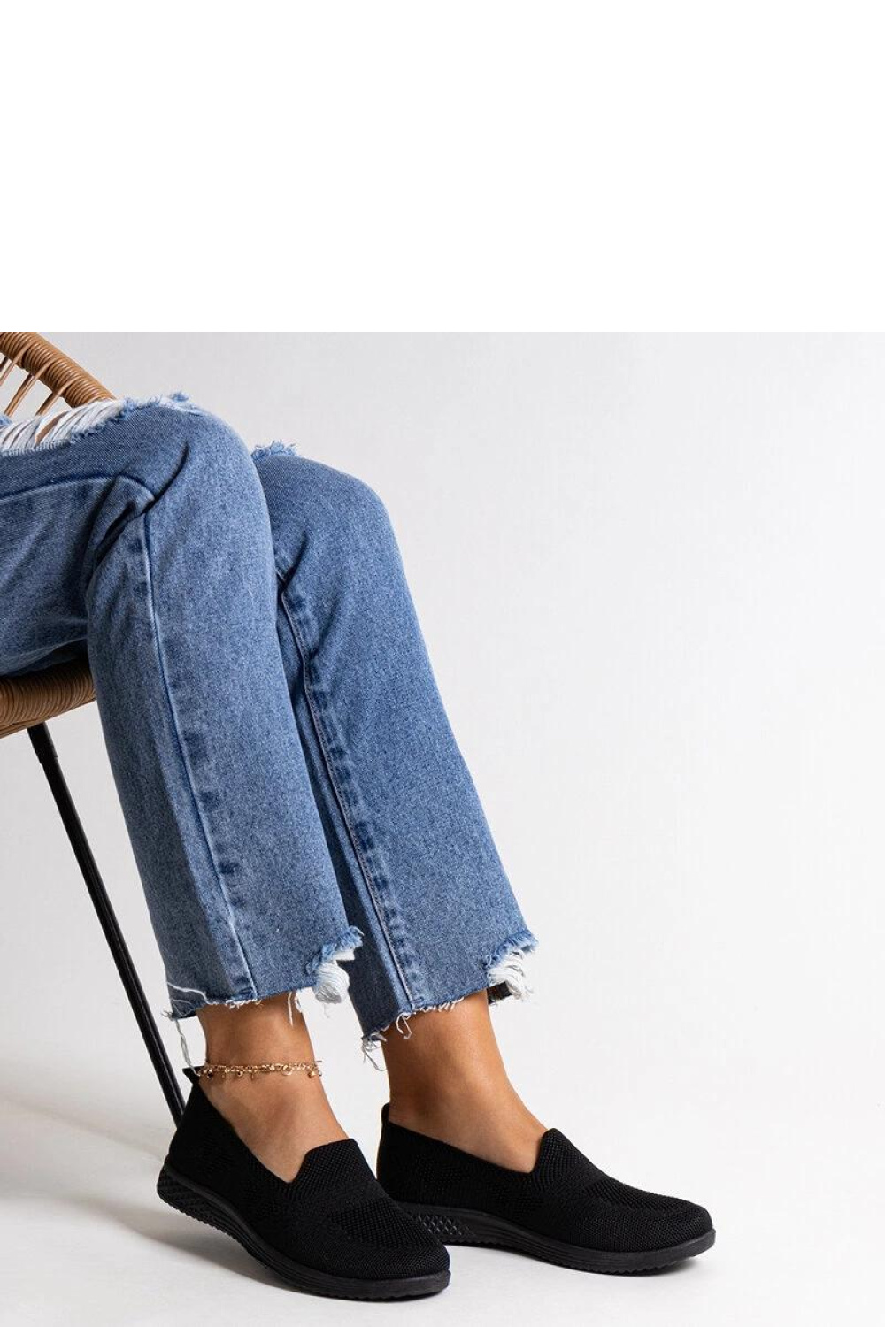 Czarne wsuwane tenisówki Abadly - Solea - obrazek 2