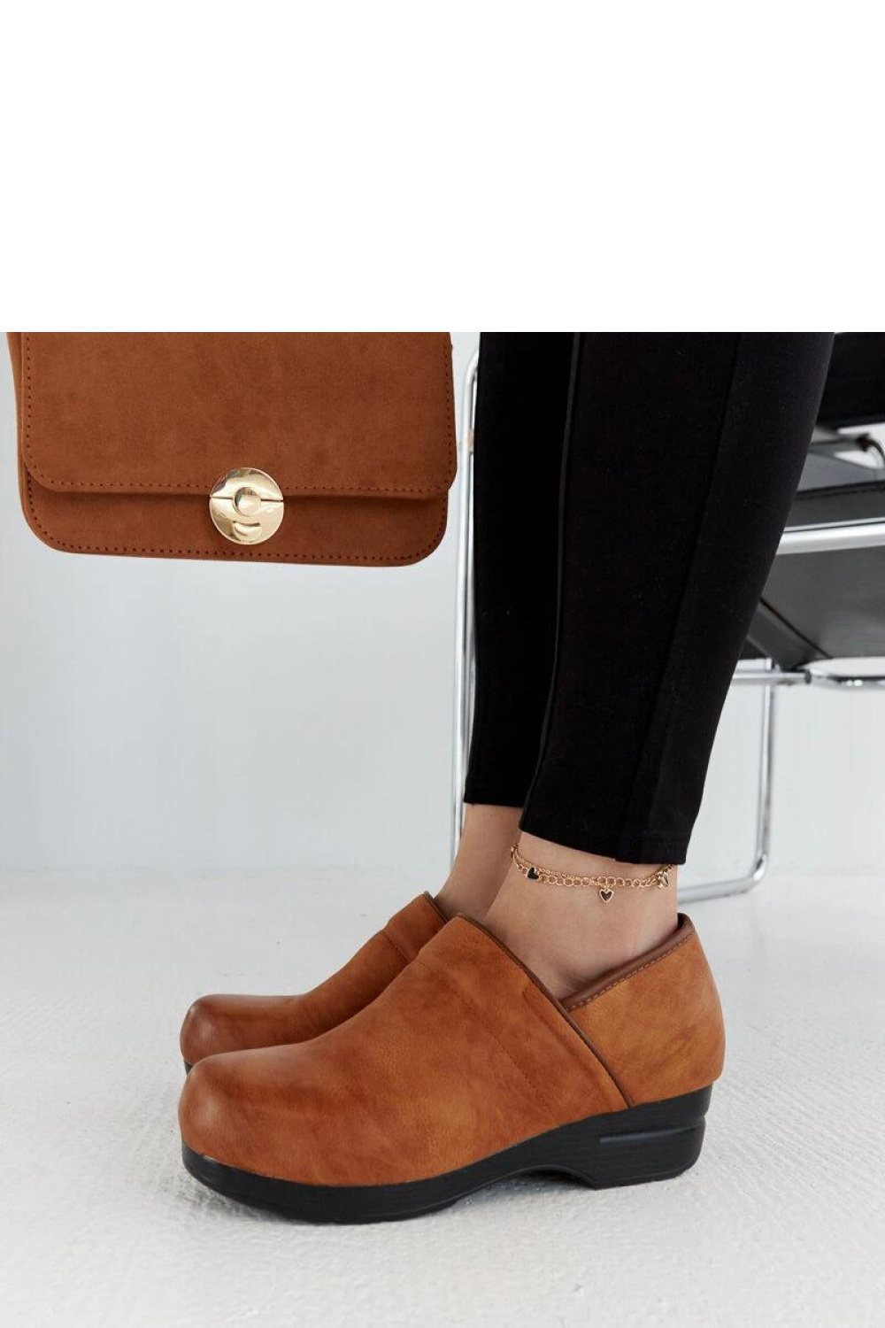 Brązowe półbuty na platformie Montoro - ciepły brąz - Solea - obrazek 3