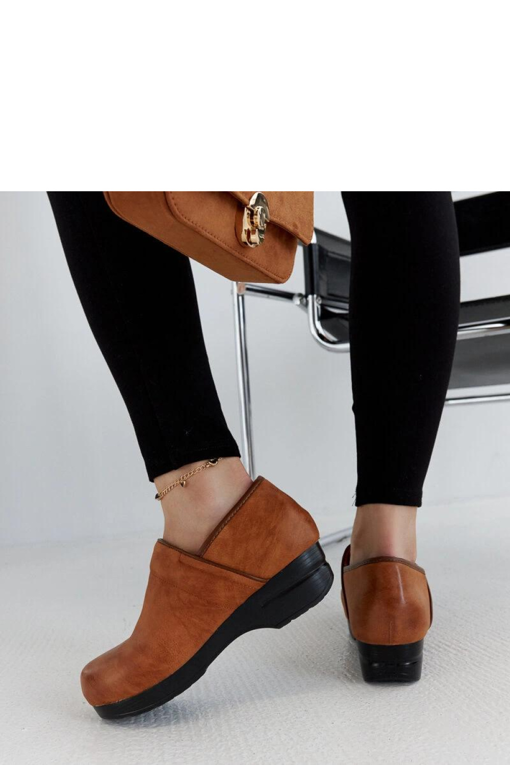 Brązowe półbuty na platformie Montoro - ciepły brąz - Solea - obrazek 4