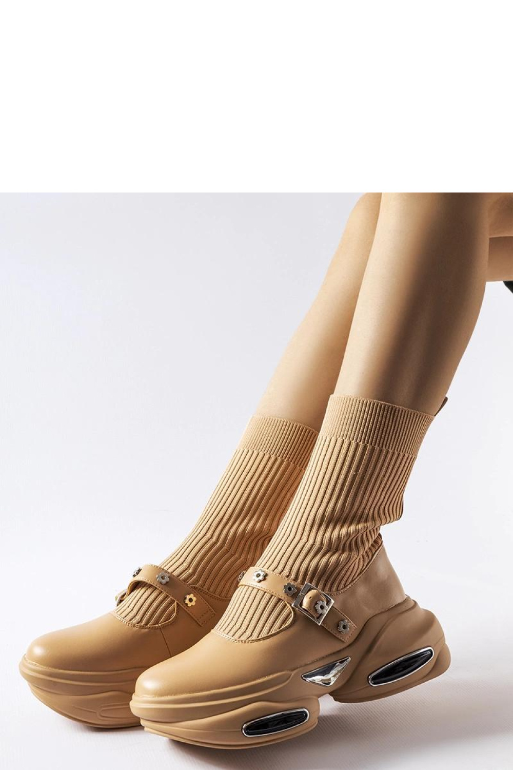 Beżowe botki ze skarpetkową cholewką Ivana - Solea - obrazek 2