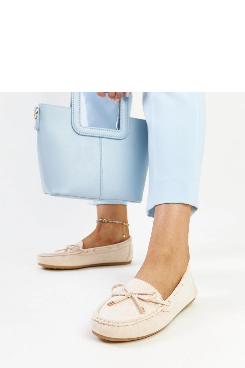 Jasnobeżowe zamszowe mokasyny Aneesa - Solea Hurtownia odzieży on-line, moda damska, bielizna i obuwie dla kobiet - Matterhorn.pl - obrazek 2
