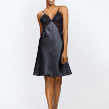 Koszulka Model Alika Black – DKaren