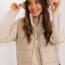 Czapka Model NM-CZ-4011.30 Light Beige – NM