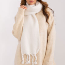 Szalik Model AT-SZ-2313502.47P Ecru – AT