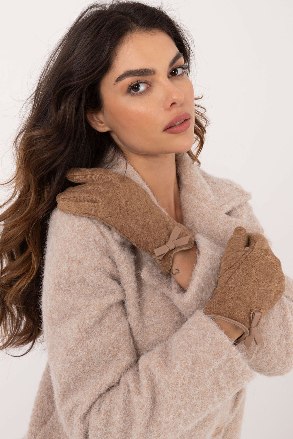 Rękawiczki Model AT-RK-239301.10X Camel - AT - obrazek 3