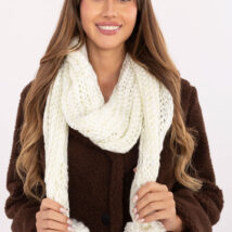 Szalik Model AT-SZ-S-2203.87 Ecru – AT