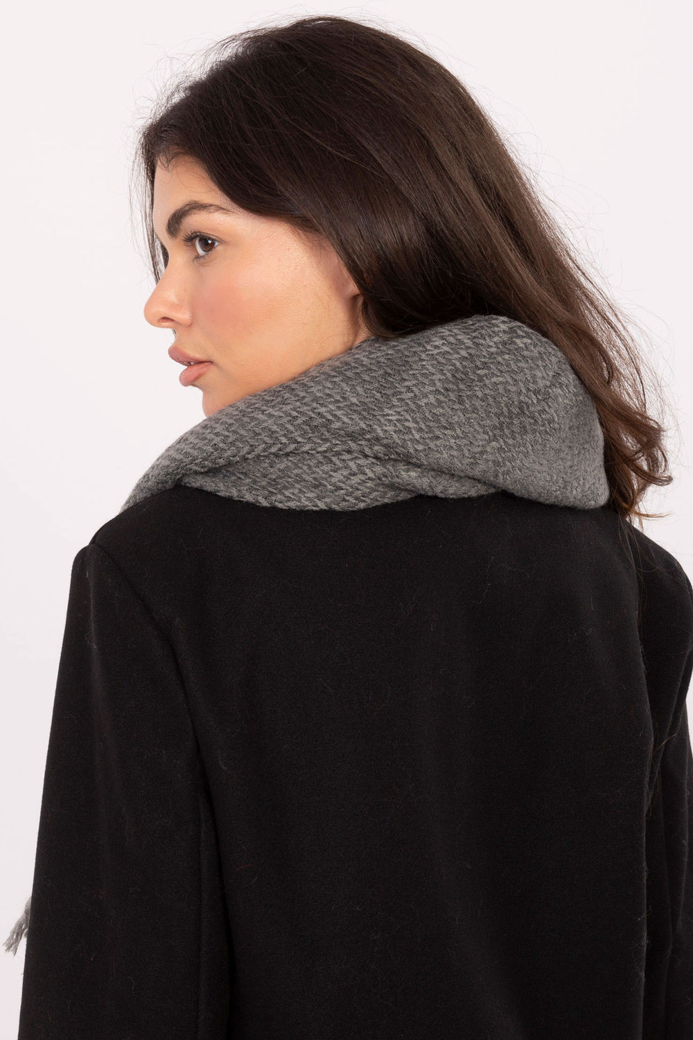 Szalik Model AT-SZ-S-8372.65 Dark Grey - AT - obrazek 3