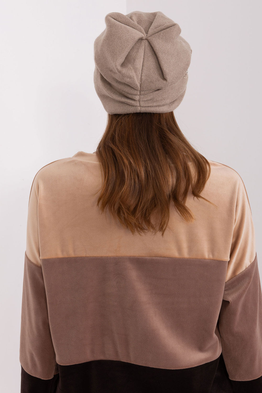 Czapka Model AT-CZ-2329.79 Dark Beige - AT - obrazek 3