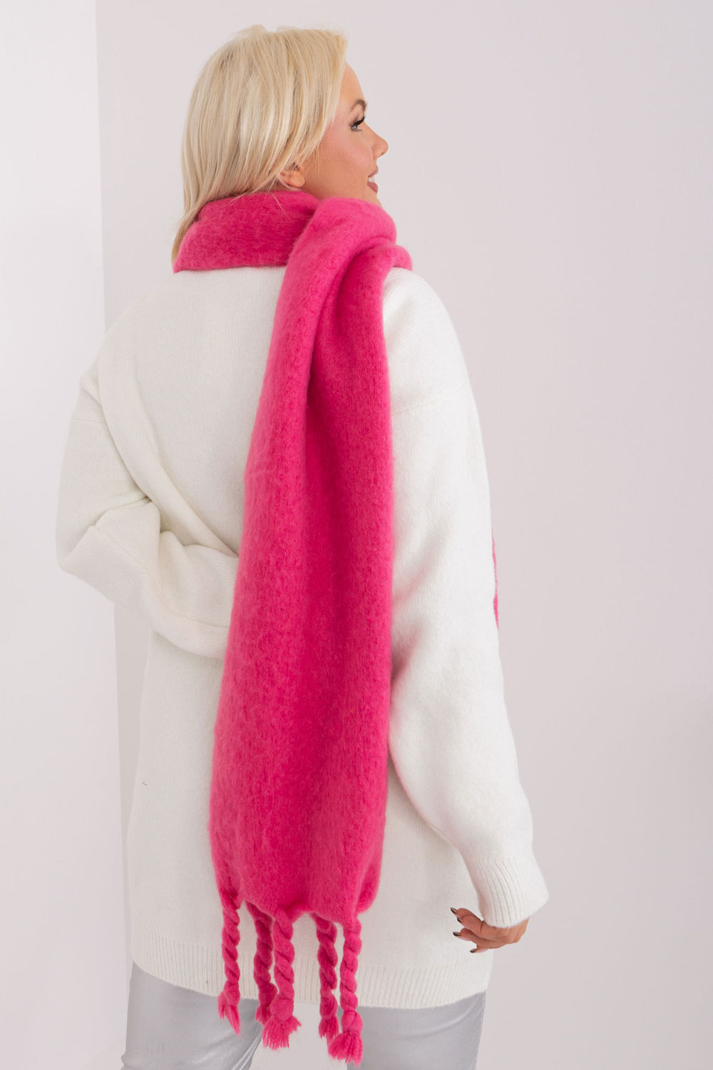 Szalik Model AT-SZ-2313502.53P Dark Pink - AT - obrazek 3