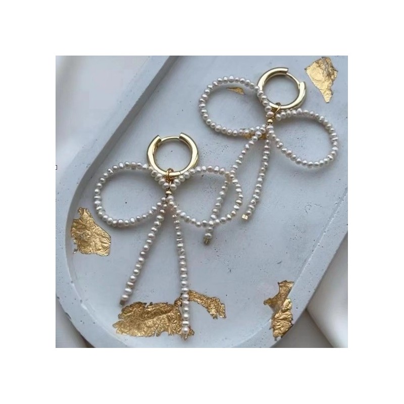 Kolczyki KOKARDY wiszące ze stali szlachetnej pozłacanej, perełki KST3281 - obrazek 2