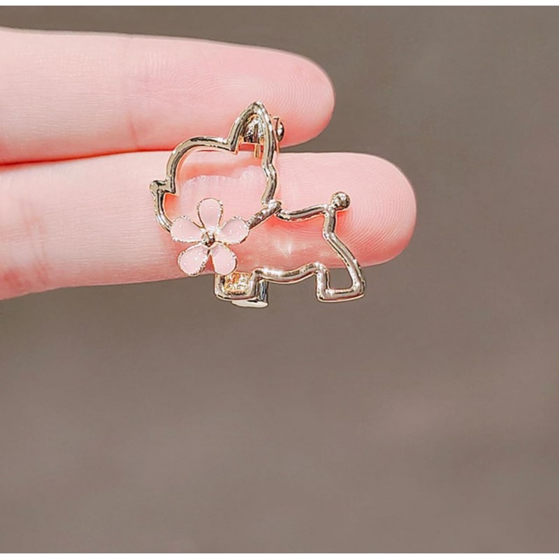 Broszka ozdobna emaliowana - piesek z kwiatkiem BZ210 - obrazek 3