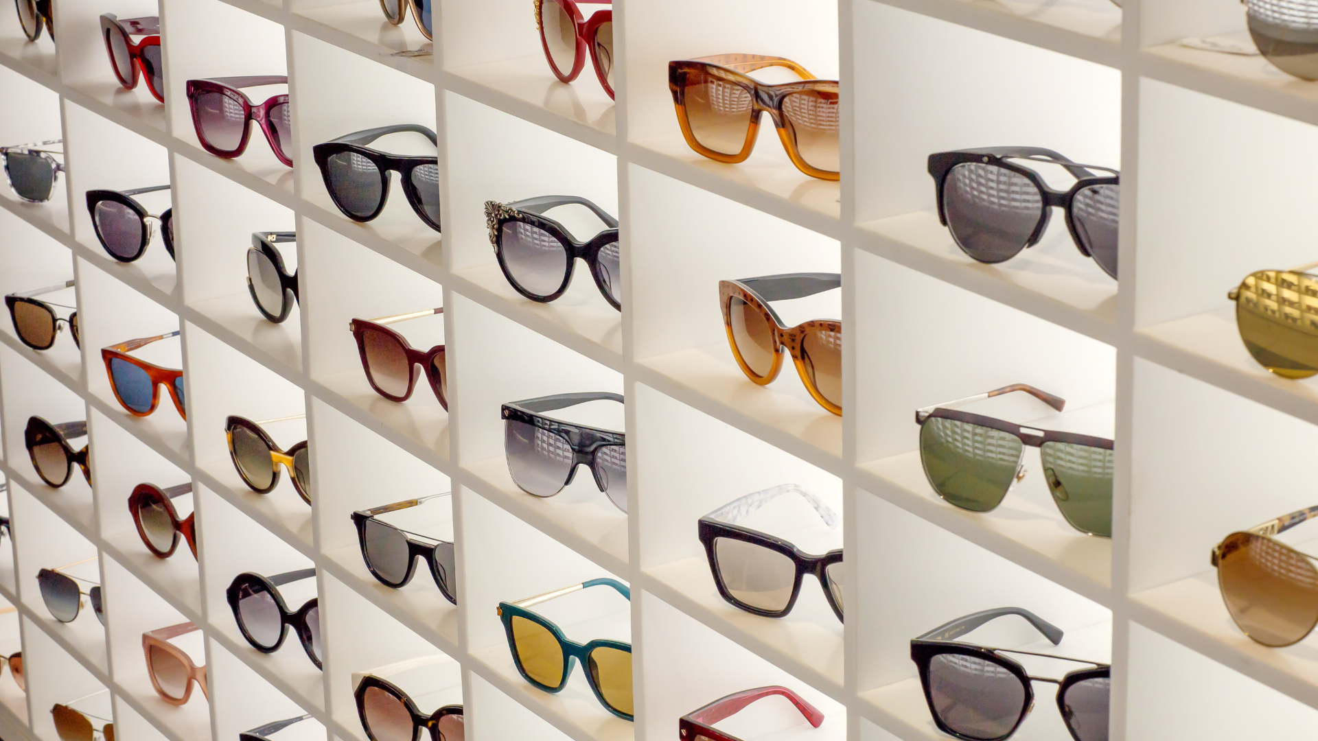 Jak odświeżyć styl bez wymiany całej garderoby dodatki, które robią różnicę? – Białystok