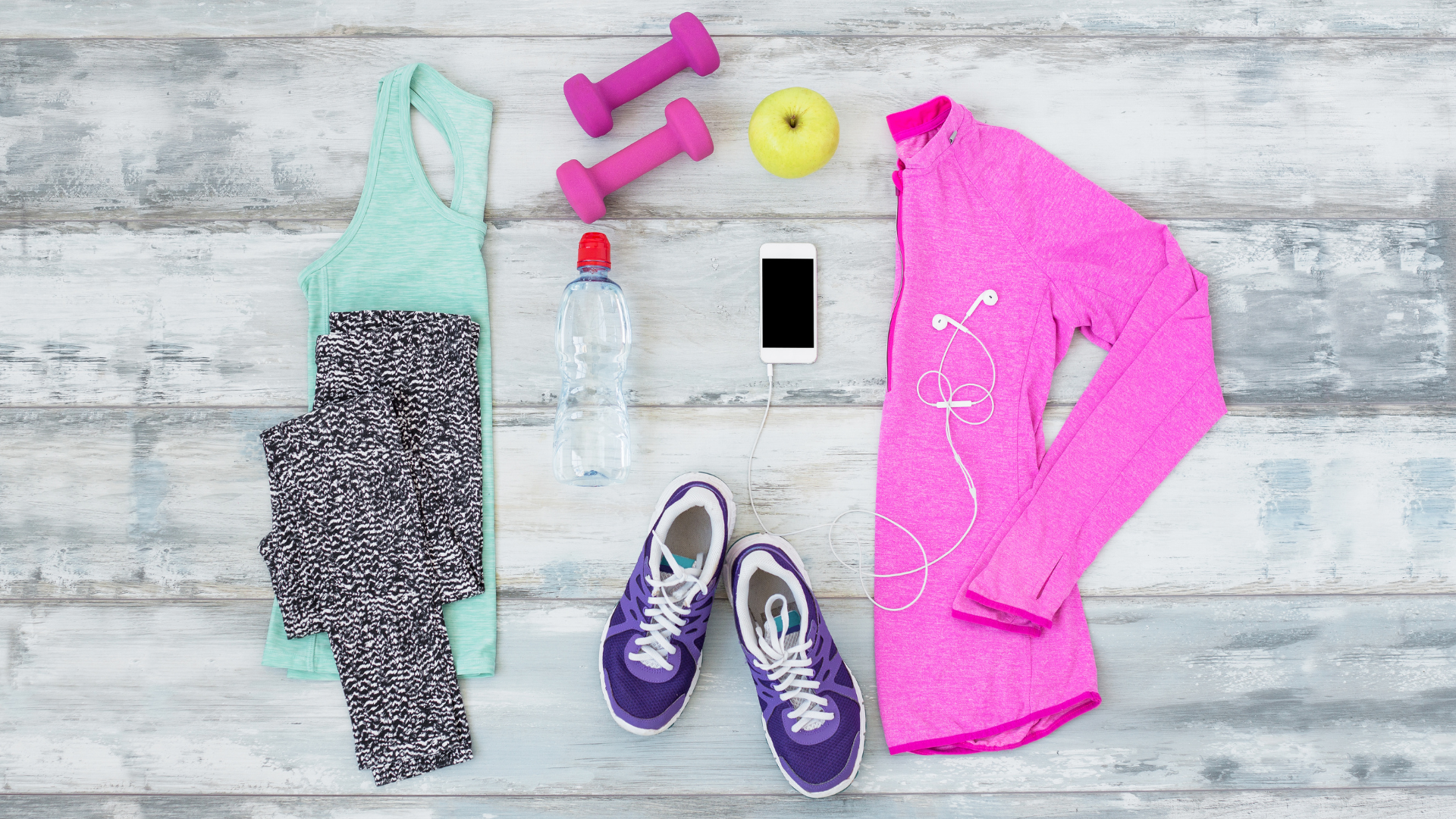 Jak spakować lekki plecak na citybreak must-have akcesoria do podróży w stylu „carry-on”? – Świebodzin