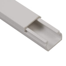 Listwa elektroinstalacyjna LS 15×10 EKO biała odporna na UV 68329 /2m/