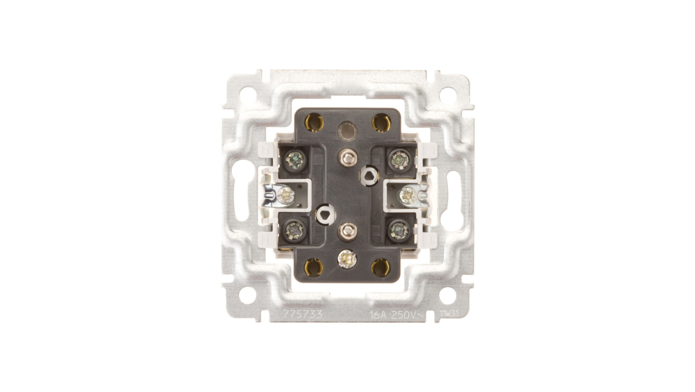 SISTENA LIFE Gniazdo podwójne z/u 16A IP20 775733