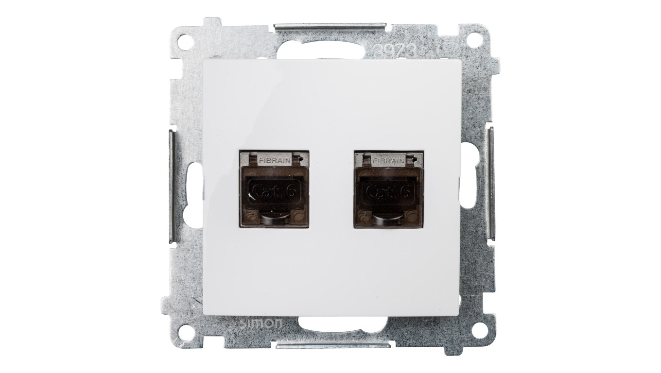 Simon 54 Gniazdo komputerowe podwójne 2xRJ45 kat.6 ekranowane z przesłoną białe D62E.01/11