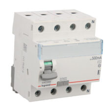 Wyłącznik różnicowoprądowy 4P 40A 0,5A typ AC P304 TX3 411738