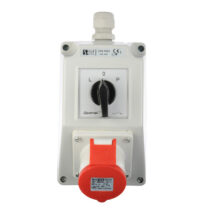 Zestaw instalacyjny z gniazdem 16A 4P (L-0-P) czerwony ZI02R121